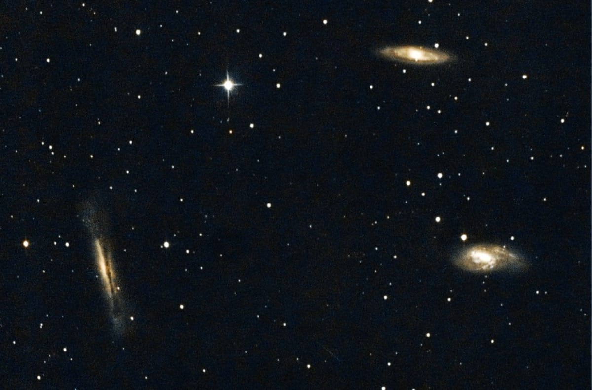 Astronomija-37-02-1200